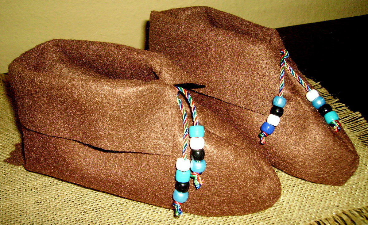 felt moccasins